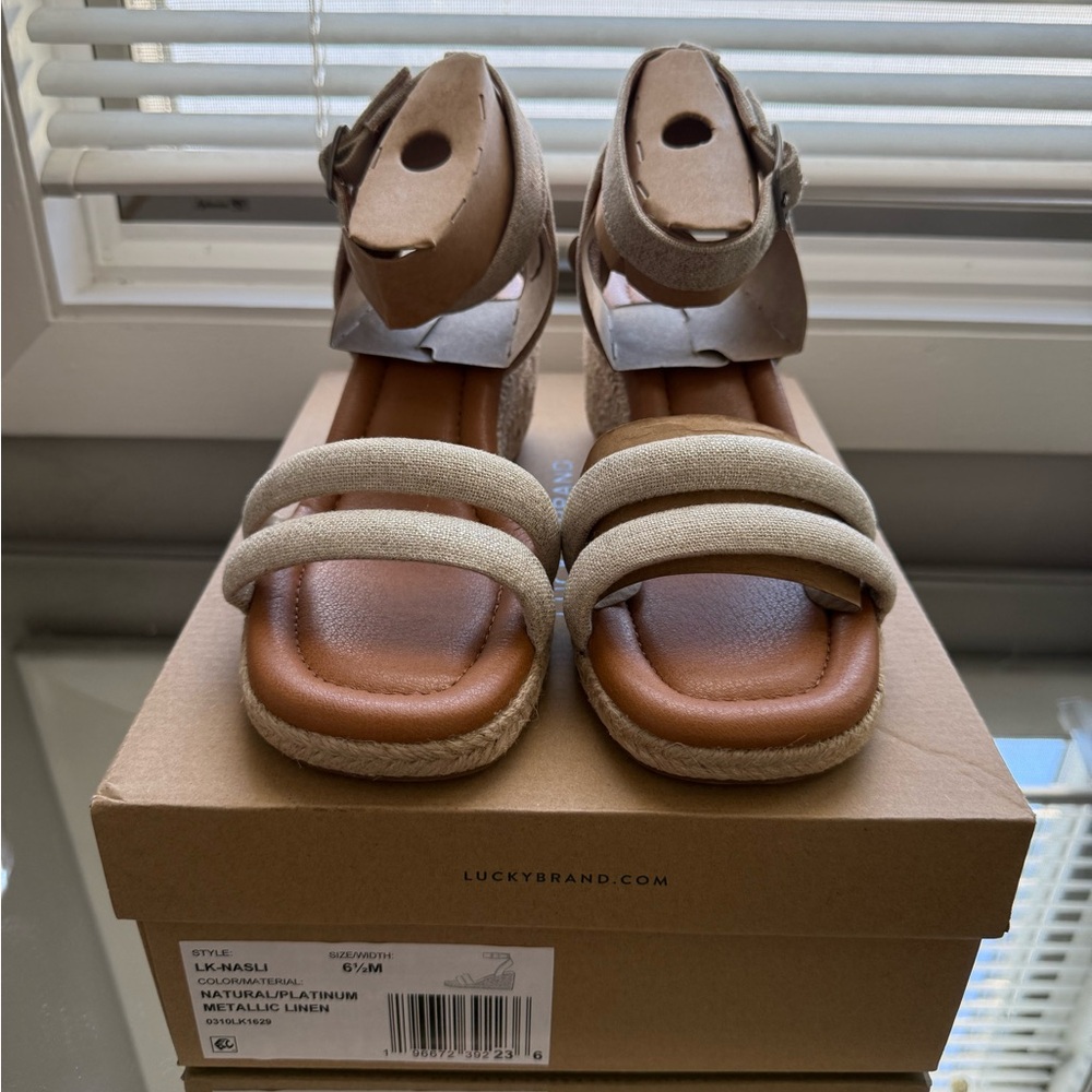Lucky Brand Metallic Linen Wedges